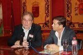 Firma del convenio de colaboración entre el INSS y el Ayuntamiento De Bullas