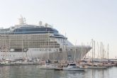 El magistral crucero Celebrity Eclipse atraca en el puerto