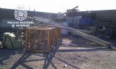 La Polica Nacional detiene en Murcia al dueño de una chatarrera por receptacin y al vendedor de la supuesta chatarra