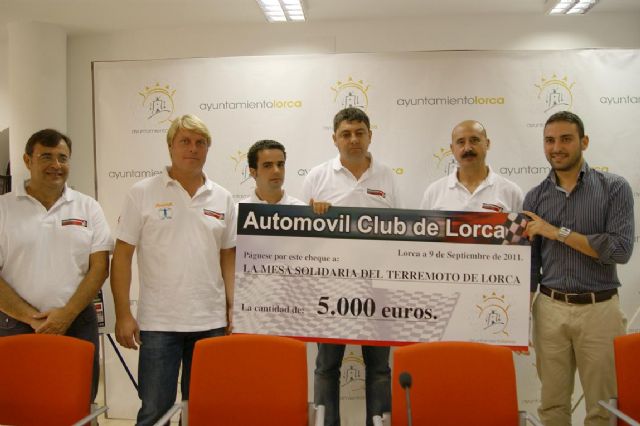 El Automóvil Club Lorca donará 5.000 euros de su subvención municipal y aportaciones solidarias de sus socios a la Mesa Solidaria del Ayuntamiento - 1, Foto 1