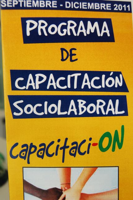 Participación Ciudadana vuelve a poner en marcha cursos de formación gratuita para mejorar la capacitación sociolaboral de los vecinos de Totana, Foto 1