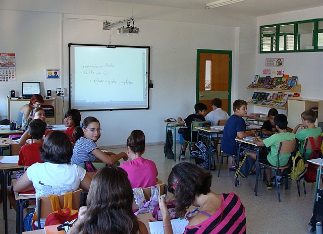 Más de 2.600 niños comienzan el curso en los colegios públicos y concertados de San Pedro del Pinatar - 2, Foto 2