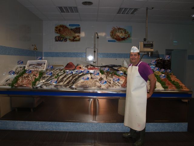 La pescadería Estela del Carmen abre sus puertas a los vecinos de Alguazas - 1, Foto 1