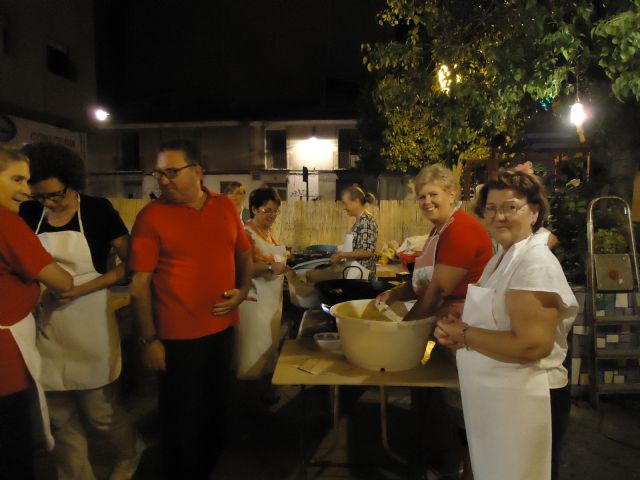Afesmo abre su puesto de buñuelos solidarios con motivo de las Fiestas Patronales de Molina de Segura - 1, Foto 1