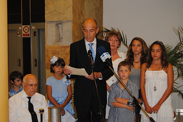 El alcalde enterró una “cápsula del tiempo” en el 175 Aniversario del municipio para que sea descubierta en 2036 coincidiendo con el 200 Aniversario - 2, Foto 2