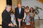 El alcalde enterró una “cápsula del tiempo” en el 175 Aniversario del municipio para que sea descubierta en 2036 coincidiendo con el 200 Aniversario