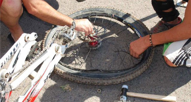 Jos Snchez campen del Open de España de descenso 2011 en Mountain Bike - 6