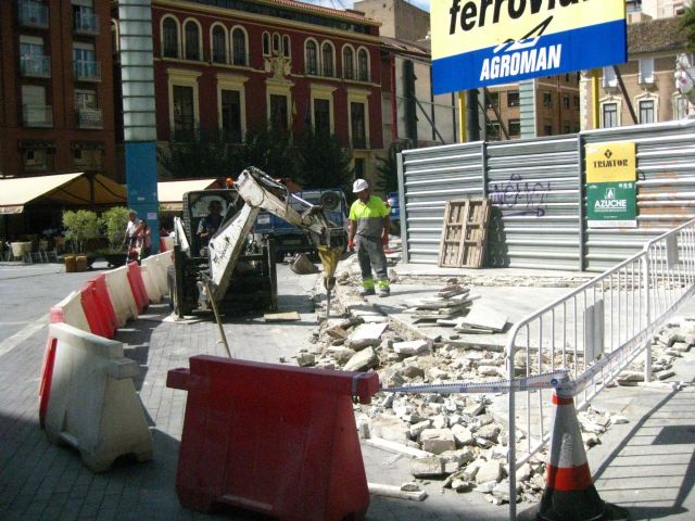 La nueva escalinata del Teatro Romea estará terminada el 12 de octubre - 2, Foto 2