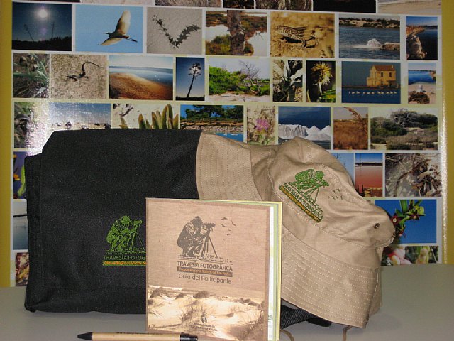 Más de 450 fotografías recorren la flora, fauna y pasiaje de Las Salinas y Arenales de San Pedro - 2, Foto 2