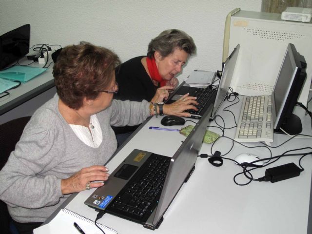 Nuevos cursos, talleres y actividades para mayores los próximos meses - 1, Foto 1