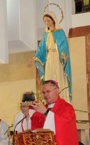 Mons. Lorca Planes anima a la comunidad universitaria a encontrarse con Dios en la alegría de la fe y la confianza - 2, Foto 2