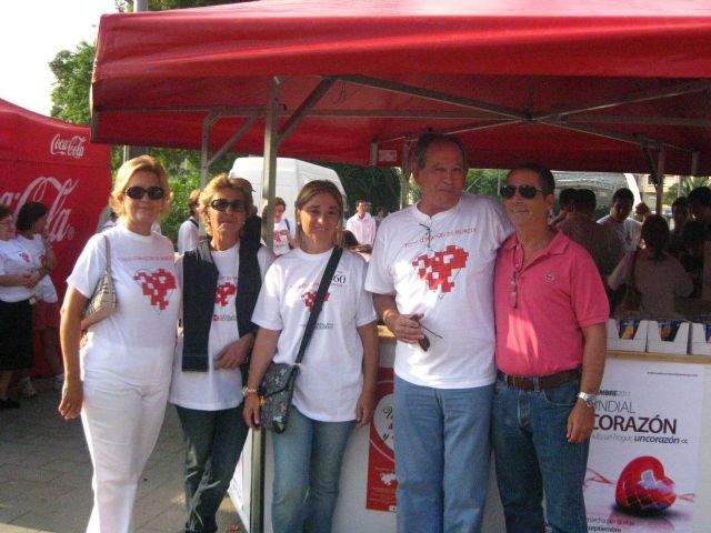 La V Marcha del Corazón reúne a un centenar de murcianos - 1, Foto 1