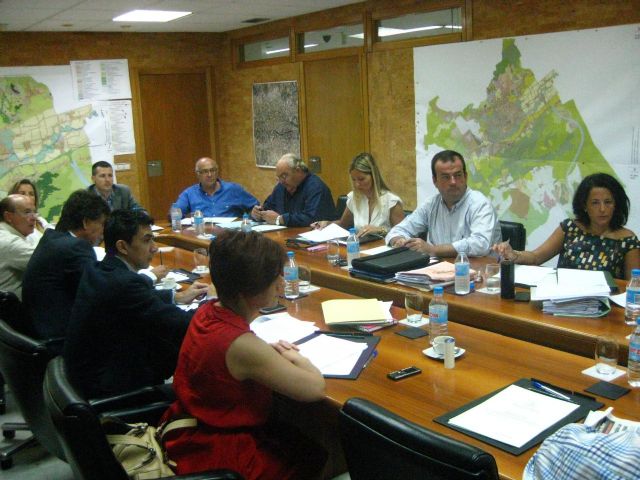 Urbanismo da el visto bueno a la nueva ordenanza de simplificación de trámites burocráticos para obtener licencias - 2, Foto 2