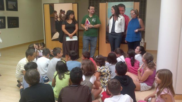 Dos exposiciones fotográficas dan a conocer en El Carmen la labor de ONGs en India y Bolivia - 2, Foto 2