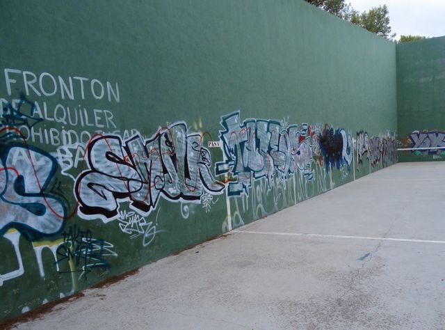 El Grupo Socialista lamenta el estado de abandono de la zona de El Valle Perdido y de las instalaciones deportivas anexas - 3, Foto 3