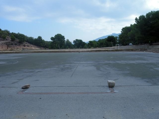 El Grupo Socialista lamenta el estado de abandono de la zona de El Valle Perdido y de las instalaciones deportivas anexas - 4, Foto 4