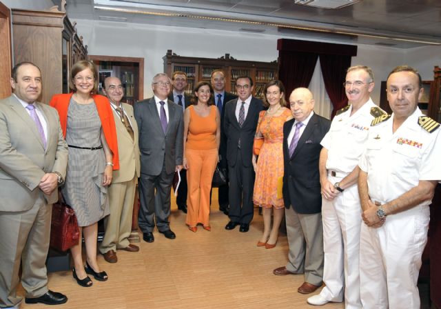 Un curso sobre las misiones internacionales de las Fuerzas Armadas cerró la Universidad del Mar - 2, Foto 2