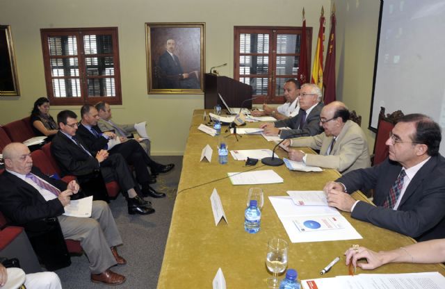 Un curso sobre las misiones internacionales de las Fuerzas Armadas cerró la Universidad del Mar - 5, Foto 5
