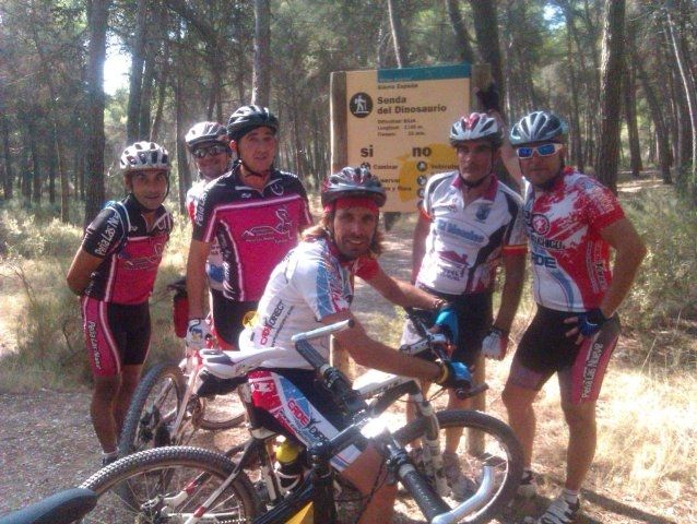 Un total de 25 ciclistas participaron en la ruta en bicicleta de montaña por Sierra Espuña, Foto 3