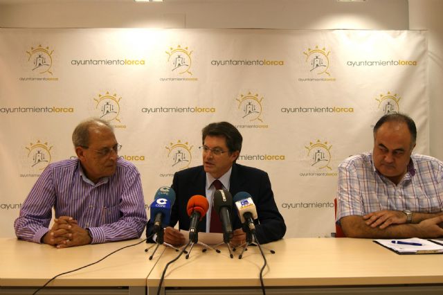 La Asociación de Fabricantes del Curtido de la Región de Murcia entrega una ayuda solidaria de 6.000 euros para los damnificados por los terremotos - 1, Foto 1