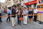 Cientos de personas acuden a la II Feria Outlet