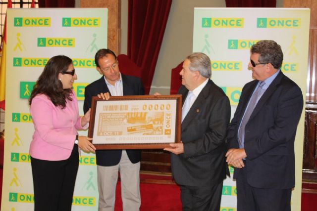La ONCE dedica el cupón del 6 de octubre al Consejo de Hombres Buenos de Murcia - 1, Foto 1