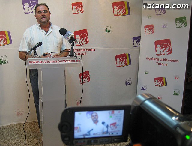 Rueda de prensa IU-verdes Totana. Propuestas al pleno, Foto 1