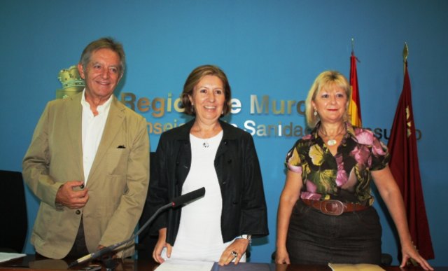 Palacios afirma que la vacuna contra la gripe es la medida preventiva más eficaz para prevenir esta enfermedad - 1, Foto 1