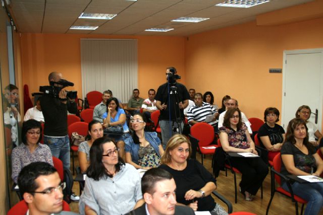 33 personas participan en el mini-día de la persona emprendedora - 1, Foto 1