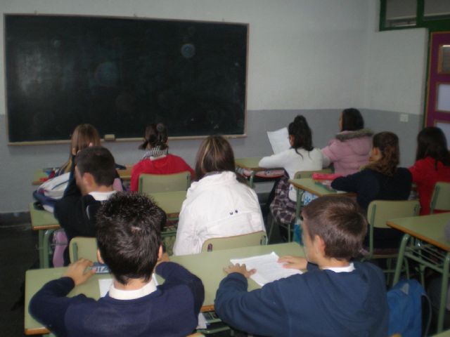 Los centros educativos se apuntan al programa de orientación de la ADLE - 1, Foto 1