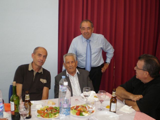 El Tío Juan,  recibe un homenaje  del Centro de Personas Mayores de El Mirador - 1, Foto 1