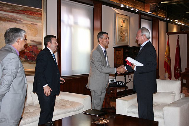 Valcárcel recibe al alcalde de Campos del Río, Miguel Buendía - 1, Foto 1