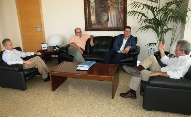 El Gobierno regional estudia recurrir ante el Tribunal Constitucional la modificación de la Ley de Aguas que descompone el principio de unidad de cuenca - 1, Foto 1