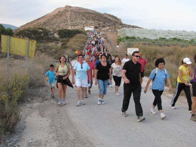 El pasado sabado 1 de Octubre, se celebraba en el recinto ferial de Totana, la 6ª Marcha solidaria - 7