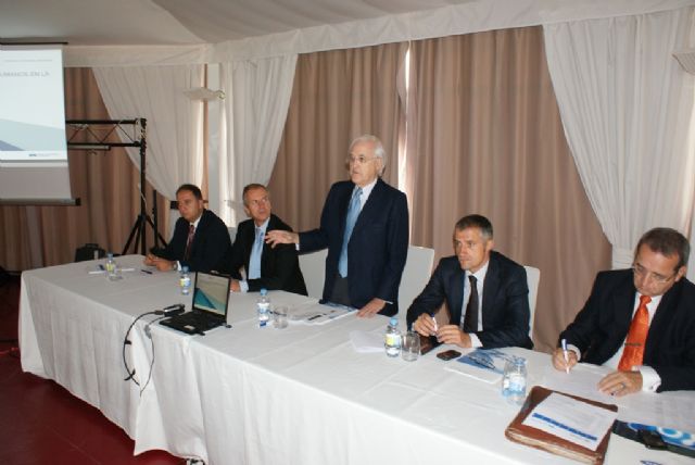 Directivos y expertos en Recursos Humanos analizan la gestión de personal en las organizaciones - 2, Foto 2