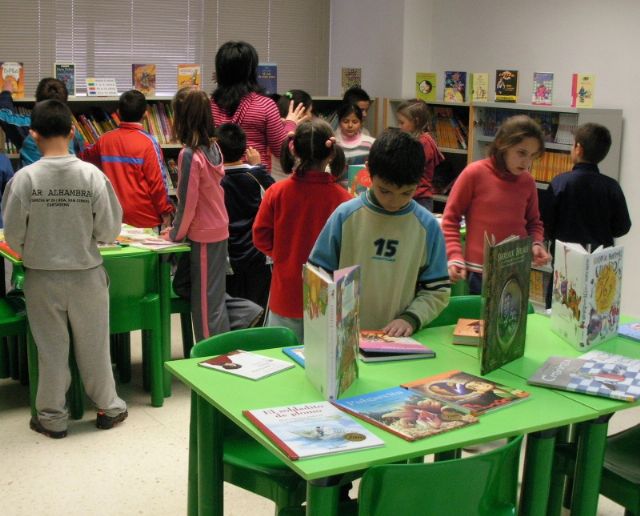 Actividades de animación a la lectura en la Biblioteca Municipal - 1, Foto 1