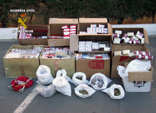 La Guardia Civil detiene al autor del robo en un estanco después de darse a la fuga - 2, Foto 2