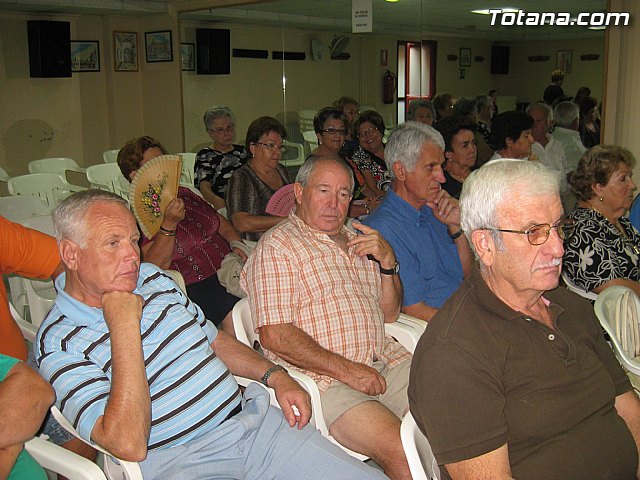 Elecciones generales para elegir a los miembros del Consejo de Direccin del Centro Municipal de Personas Mayores 