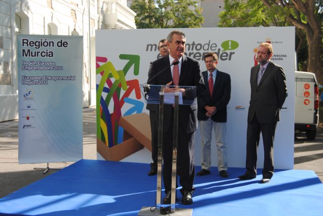 González Tovar destaca la necesidad de generar nuevos proyectos empresariales para salir de la crisis - 1, Foto 1