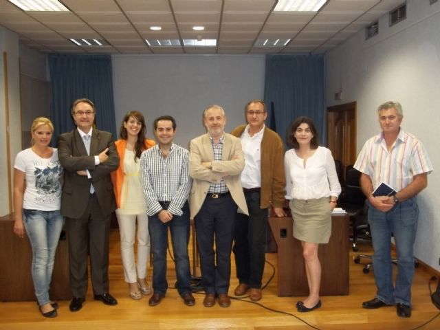 Lorquí conoce a fondo los efectos sobre la salud de las antenas de telefonía móvil - 1, Foto 1