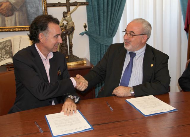 La Universidad Católica San Antonio (UCAM) suscribe un convenio de colaboración con Viajes Transvía Tours - 1, Foto 1