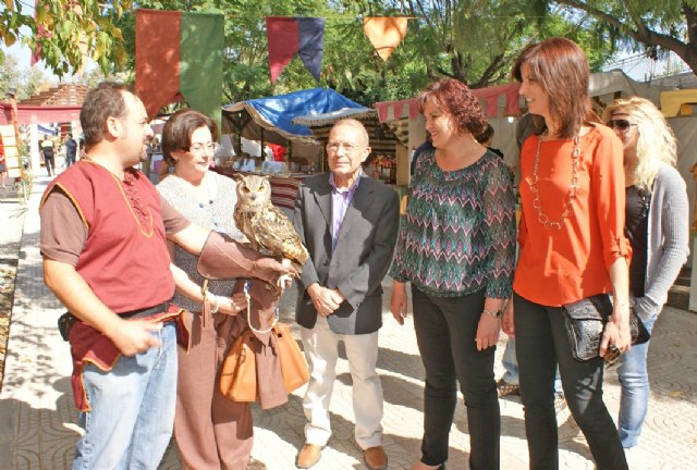 Medio centenar de artesanos de la Región se dan cita en el Mercado Medieval de Puerto Lumbreras - 2, Foto 2