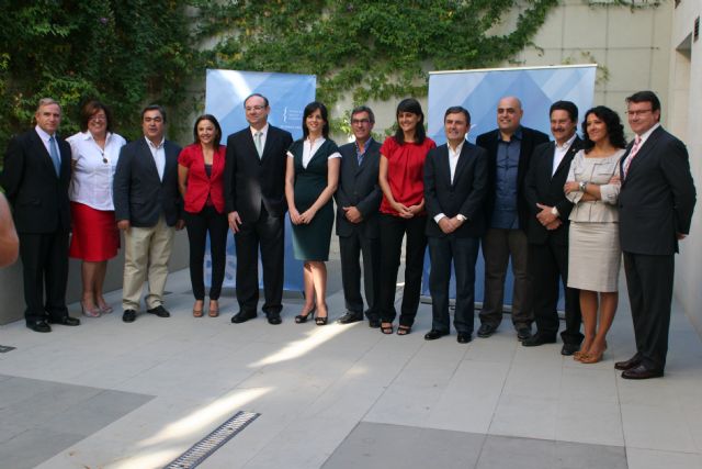 Mara Gonzlez Veracruz: “La Regin necesita una oportunidad para su futuro, que slo puede venir de la mano de un Gobierno socialista”, Foto 1