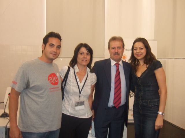 La concejal de Fomento y Empleo participa en la 6ª edición del Día de la persona emprendedora, Foto 2