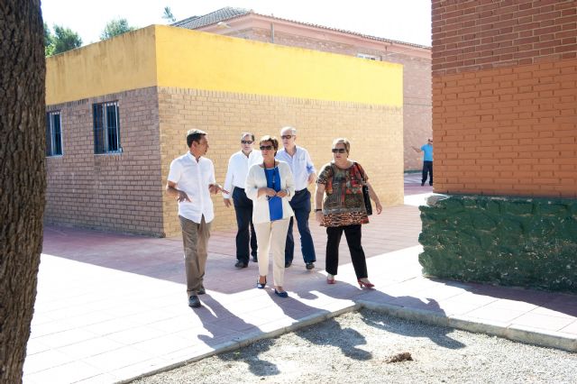 La Concejala de Educación visita los centros públicos al inicio del curso - 1, Foto 1