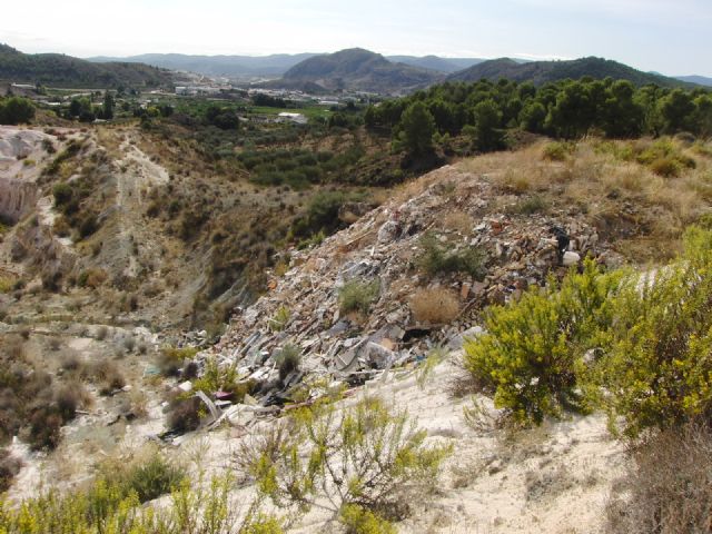 Piden se realicen los estudios y acuerdos con los sectores afectados para una adecuada gestión de los residuos del mármol y de la construcción - 2, Foto 2