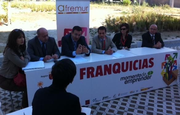 Tribulex Asesores, presente en el Da de la Persona Emprendedora, Foto 3