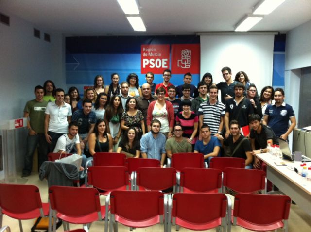 JSRM afirma que el PSOE supo levantar este país y sabrá levantarlo de nuevo ante esta difícil situación - 1, Foto 1