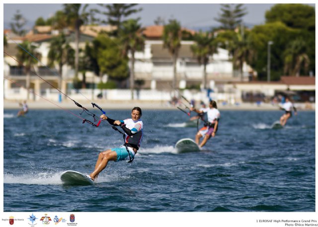 El estadounidense Lake y la francesa Adrien lideran el I Mundial de Kite Cross a falta de una jornada - 3, Foto 3