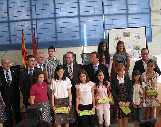 Sotoca y Cmara entregan los premios regionales del concurso escolar Crece en Seguridad, Foto 1